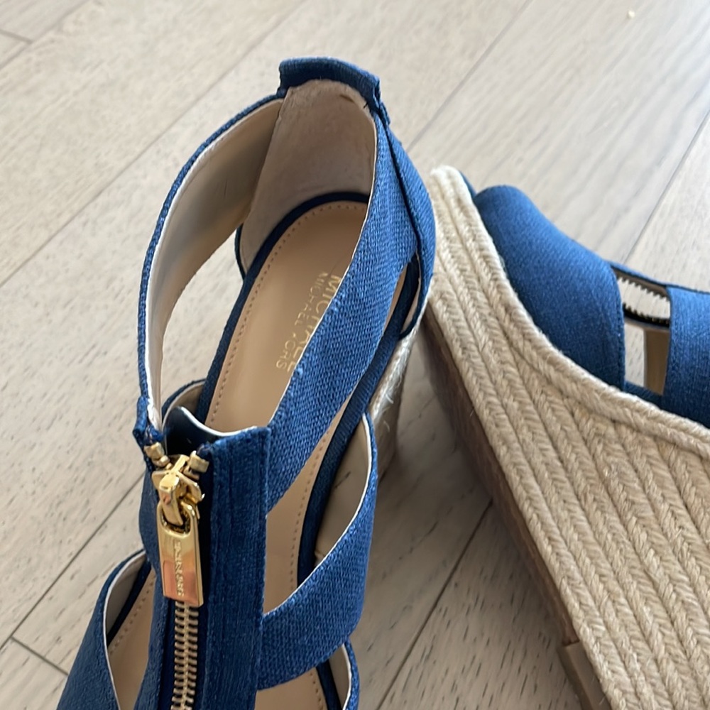 Brand New Michael Kors denim wedges with zipper